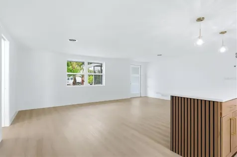 761 S Venice Boulevard Venice FL 34293