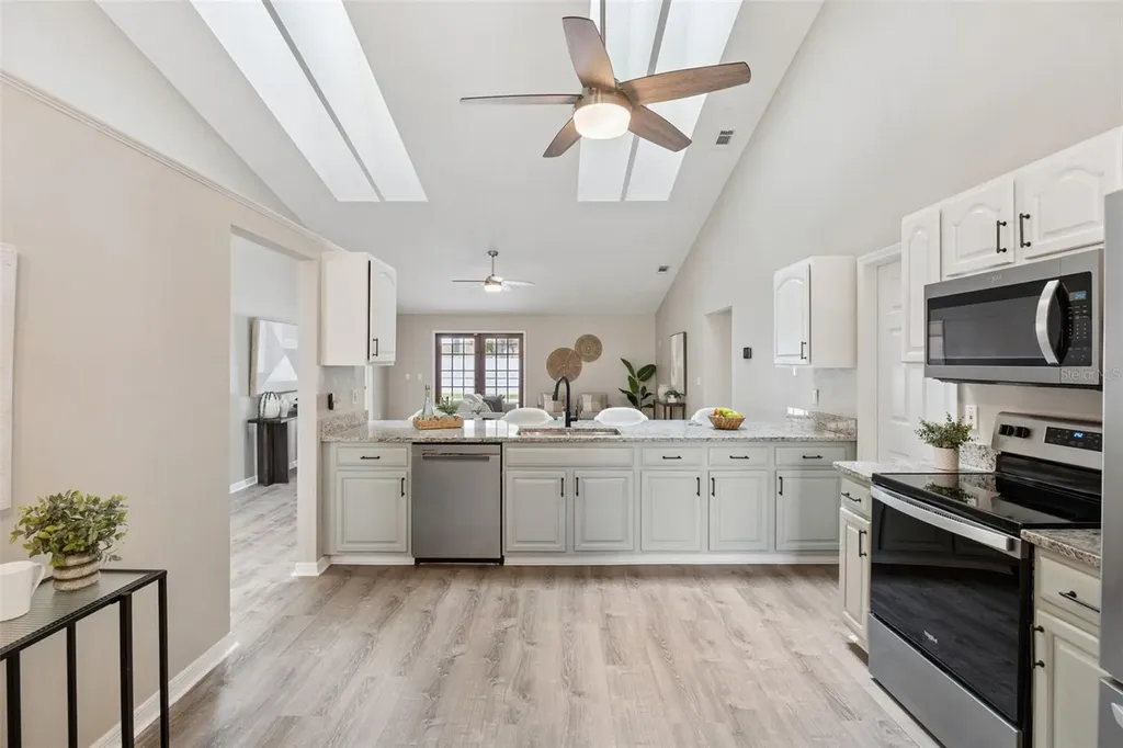 12942 Forestedge Circle Orlando FL 32828