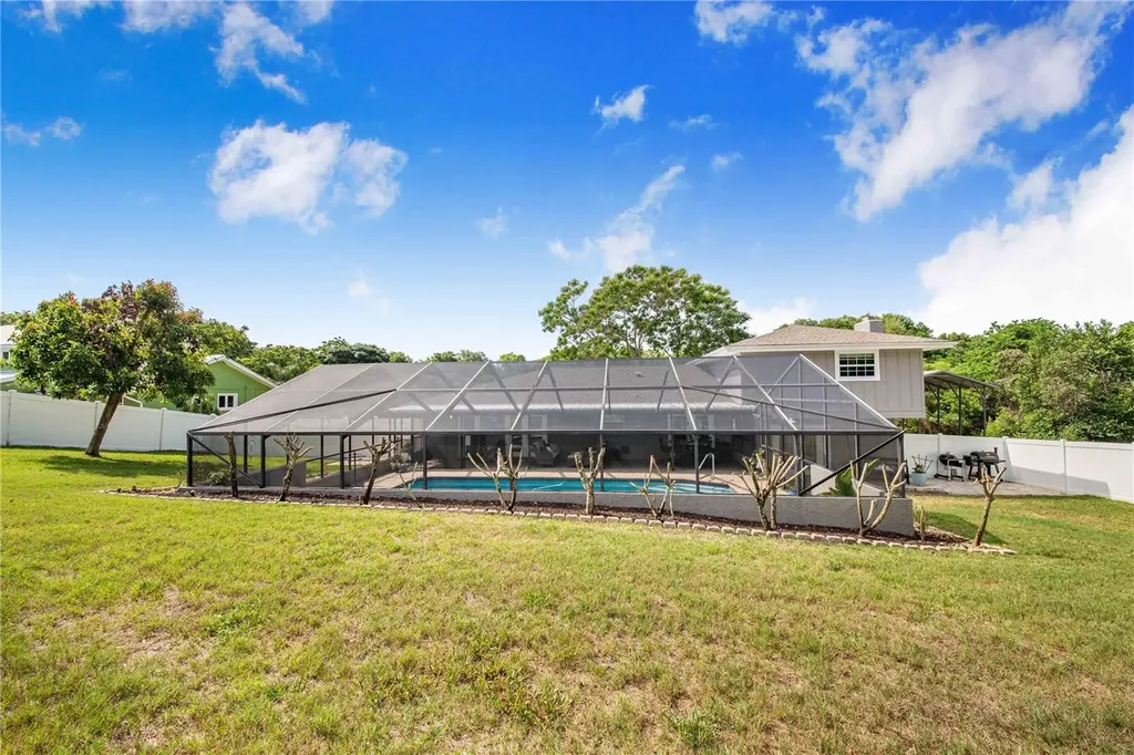 20 Brevard Drive SE Winter Haven FL 33884