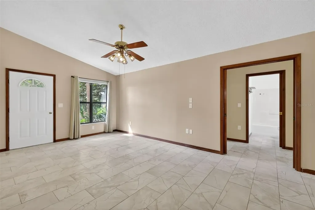 40248 Orange Circle Lady Lake FL 32159