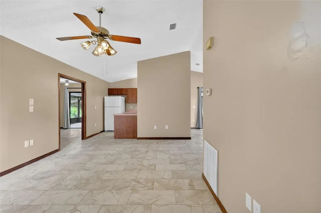 40248 Orange Circle Lady Lake FL 32159