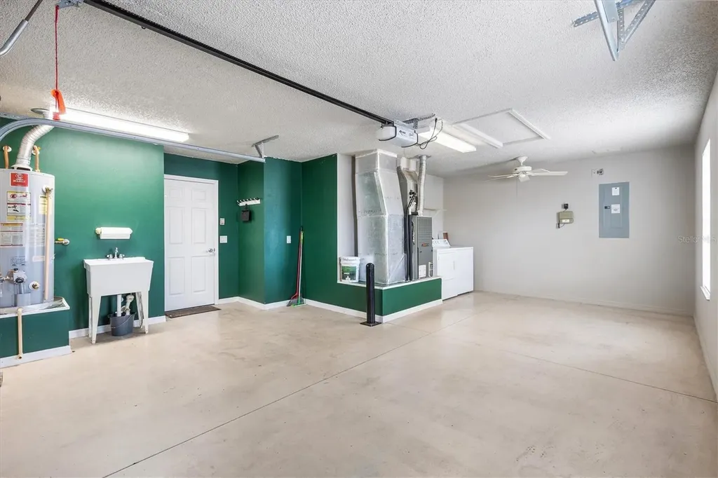 979 Smyrna Street The Villages FL 32162