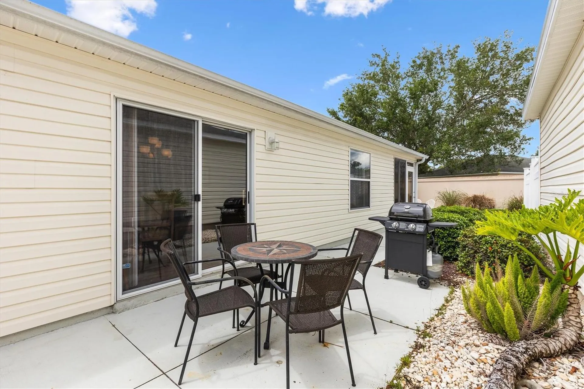 979 Smyrna Street The Villages FL 32162