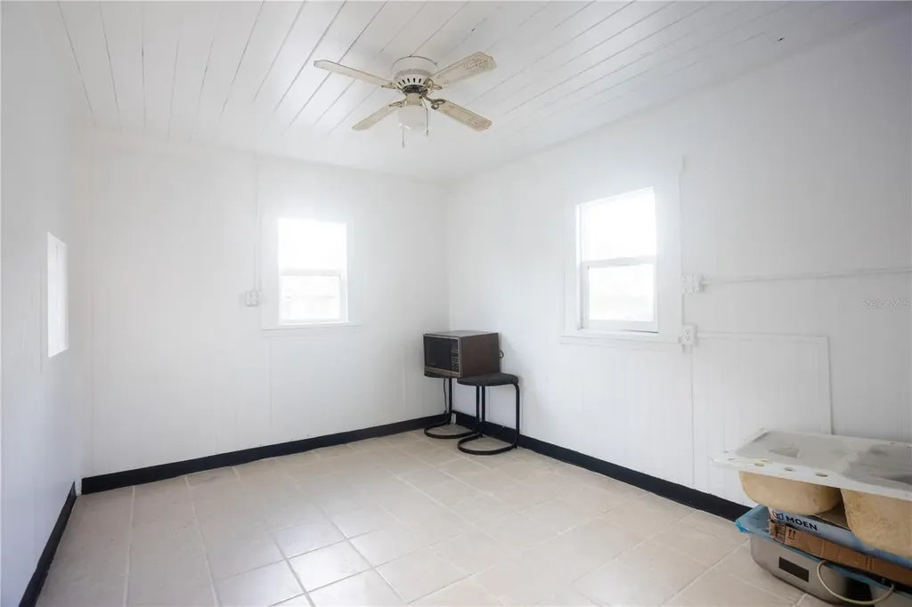 115 N 10th Street Haines City FL 33844