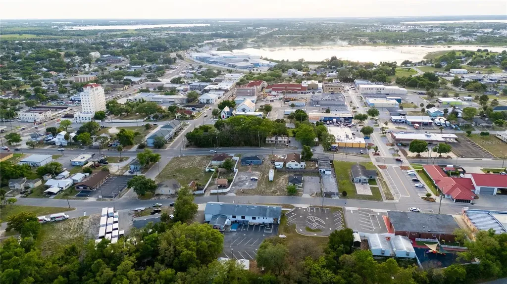 115 N 10th Street Haines City FL 33844