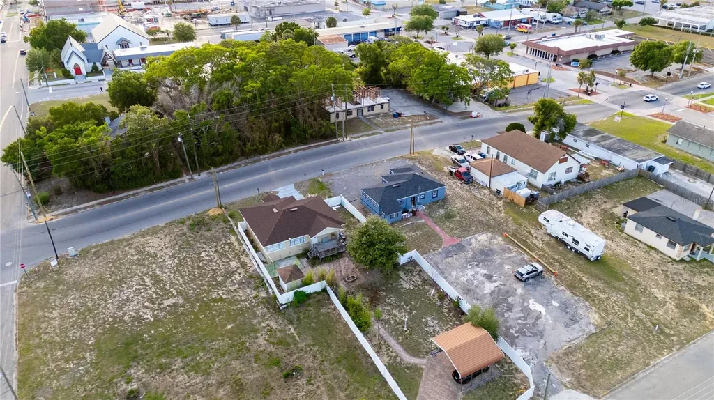 115 N 10th Street Haines City FL 33844