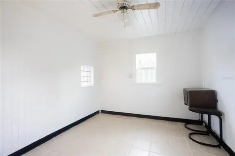 115 N 10th Street Haines City FL 33844