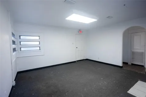 115 N 10th Street Haines City FL 33844
