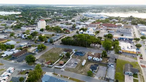 115 N 10th Street Haines City FL 33844