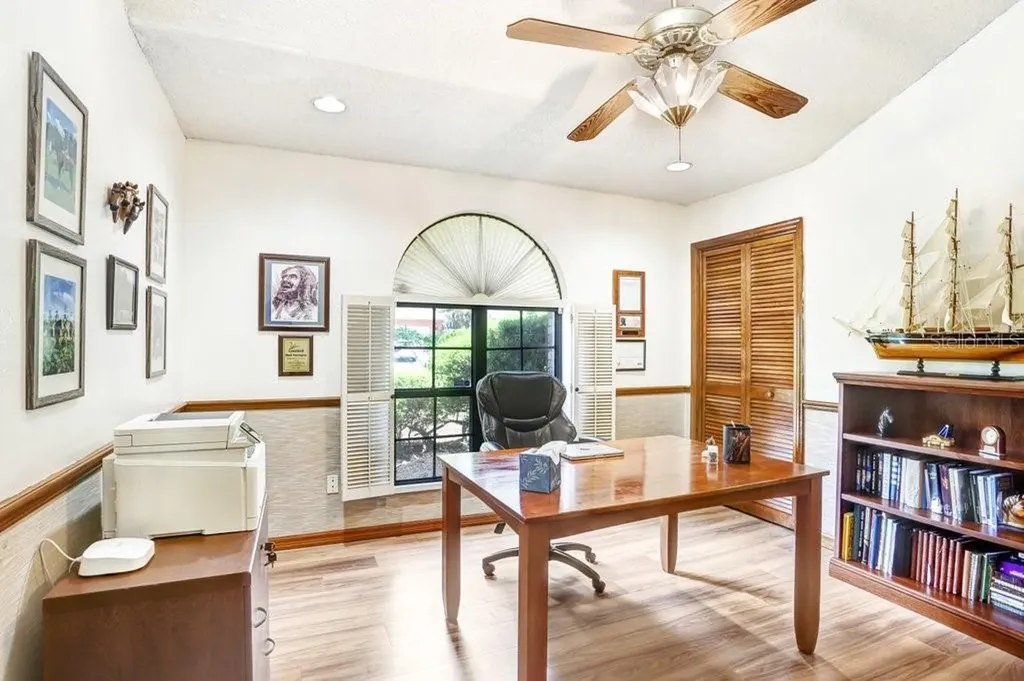507 Sportsman Park Drive Seffner FL 33584