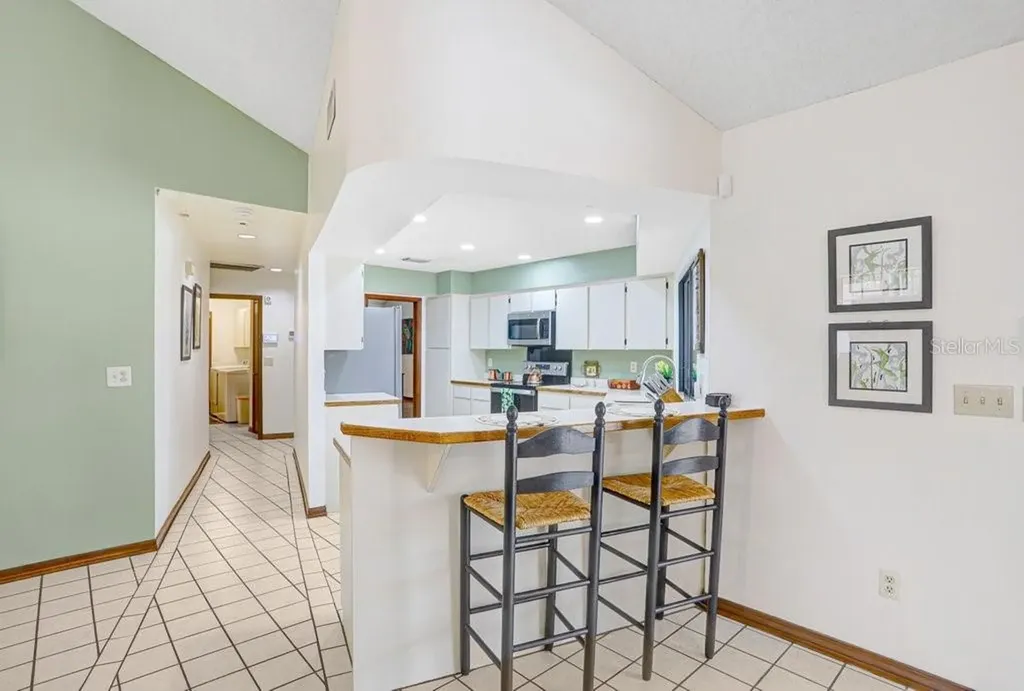 507 Sportsman Park Drive Seffner FL 33584
