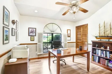 507 Sportsman Park Drive Seffner FL 33584