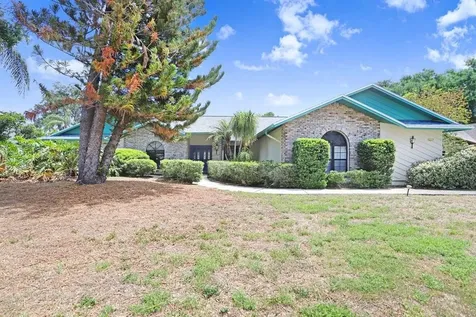 507 Sportsman Park Drive Seffner FL 33584