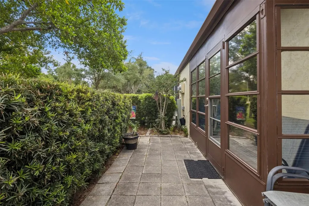 12532 Orangewood Court Tavares FL 32778