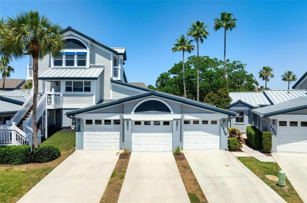 1269 Siesta Bayside Drive Sarasota FL 34242