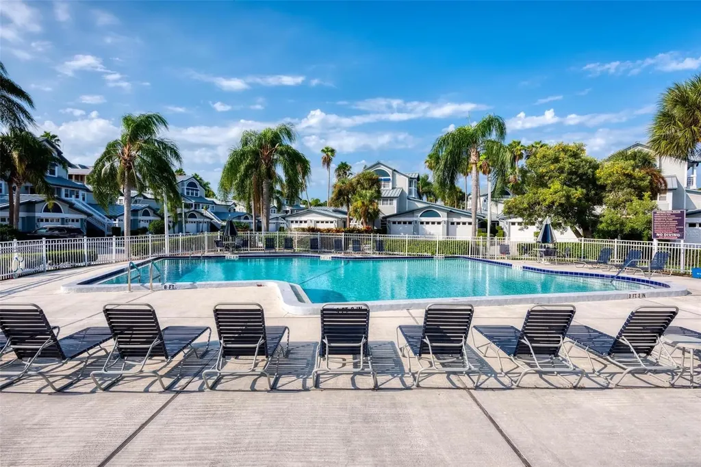1269 Siesta Bayside Drive Sarasota FL 34242