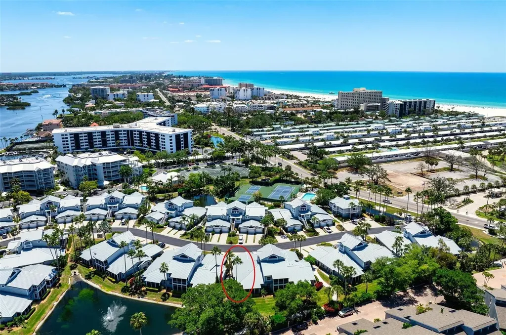 1269 Siesta Bayside Drive Sarasota FL 34242