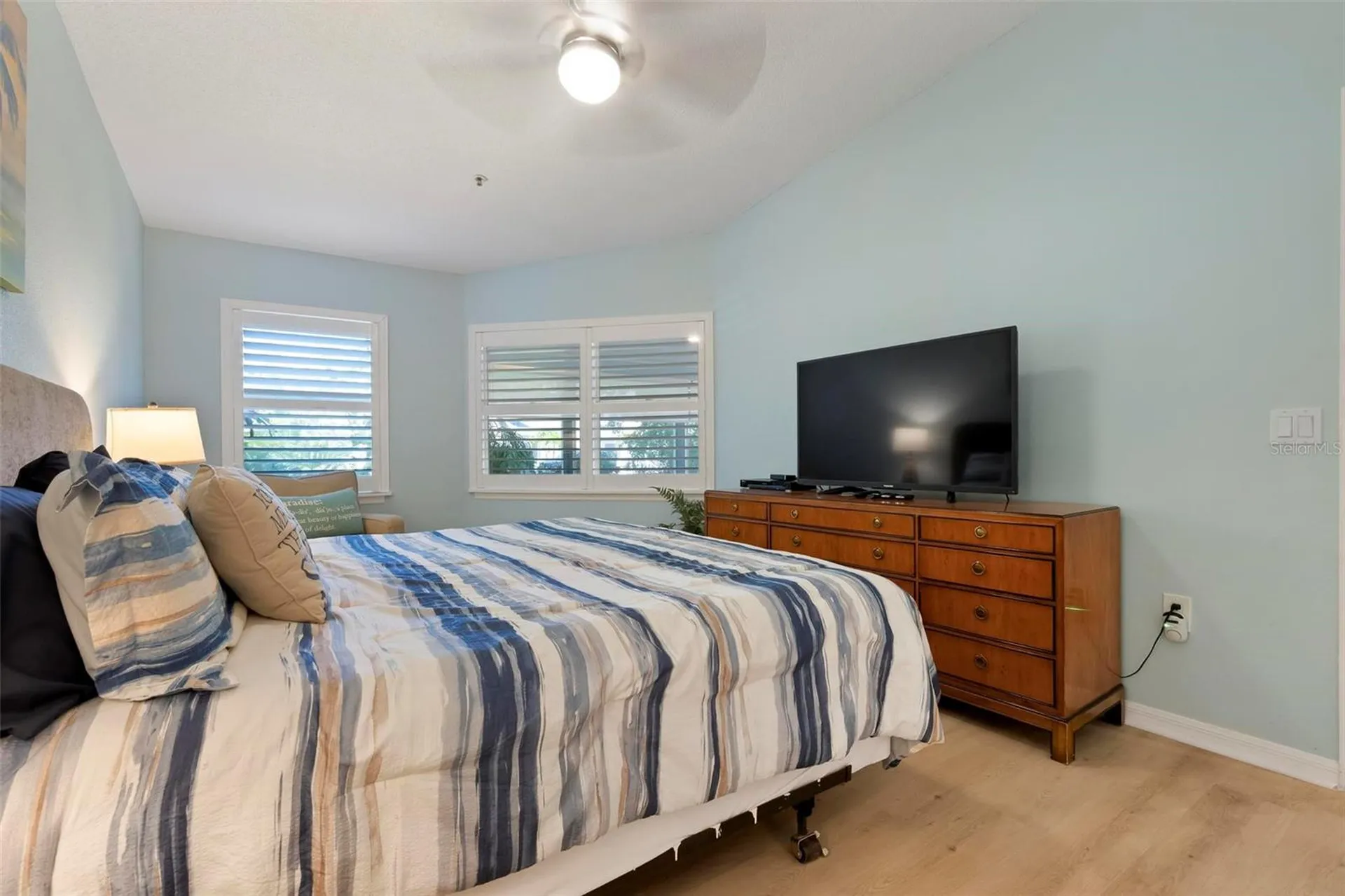 1269 Siesta Bayside Drive Sarasota FL 34242