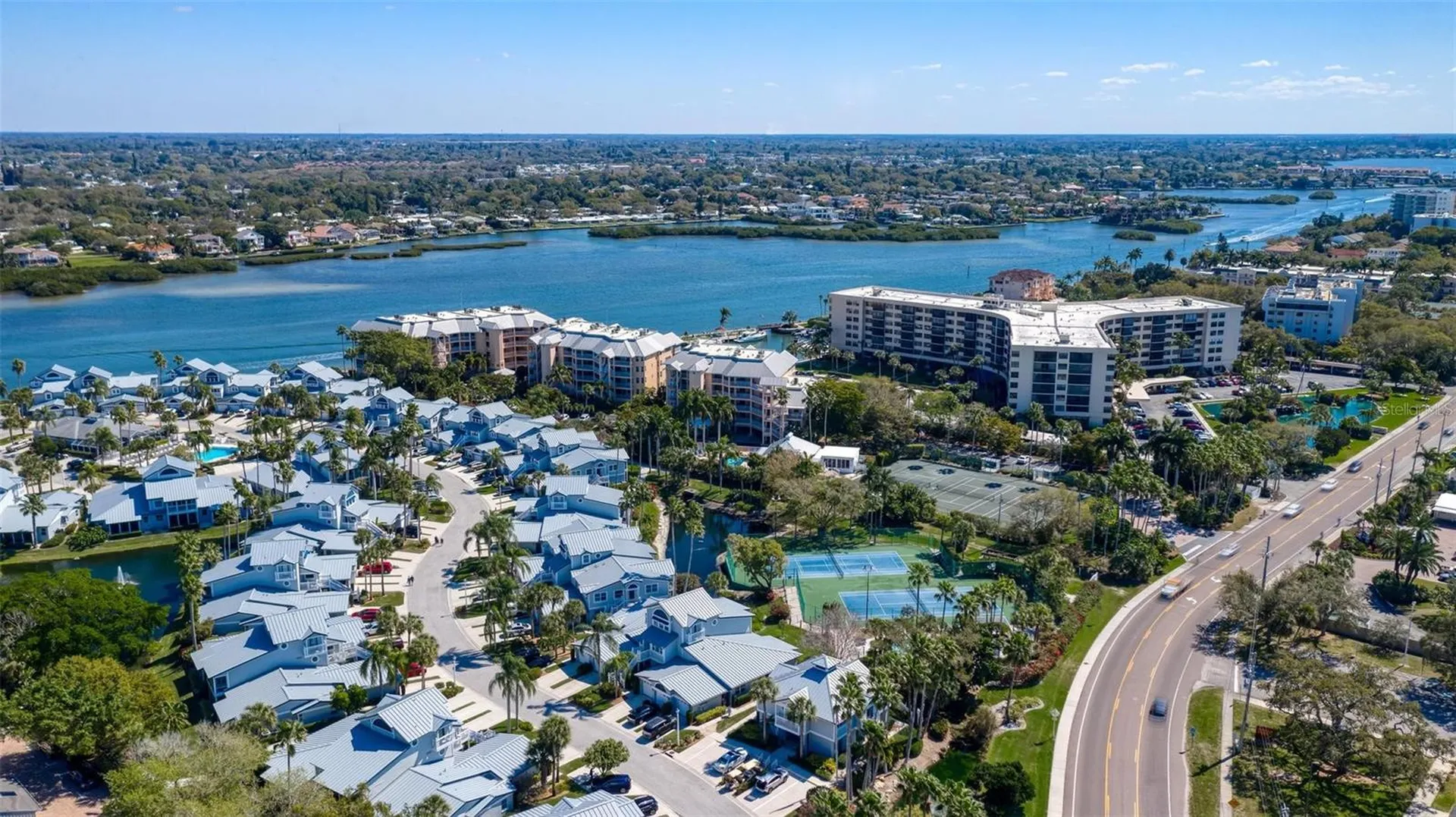 1269 Siesta Bayside Drive Sarasota FL 34242
