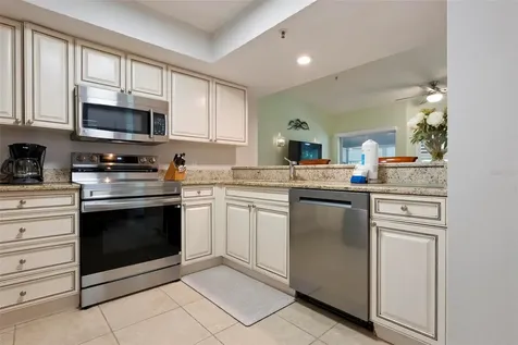 1269 Siesta Bayside Drive Sarasota FL 34242