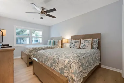 1269 Siesta Bayside Drive Sarasota FL 34242
