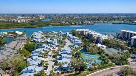 1269 Siesta Bayside Drive Sarasota FL 34242