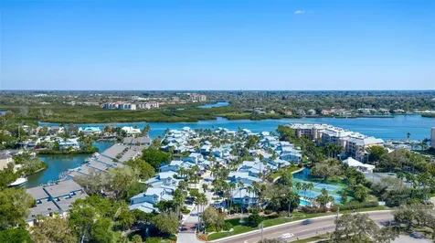 1269 Siesta Bayside Drive Sarasota FL 34242