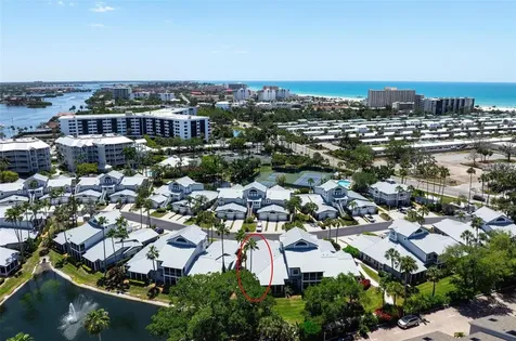 1269 Siesta Bayside Drive Sarasota FL 34242