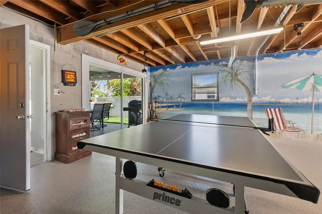 2905 Avenue C Holmes Beach FL 34217
