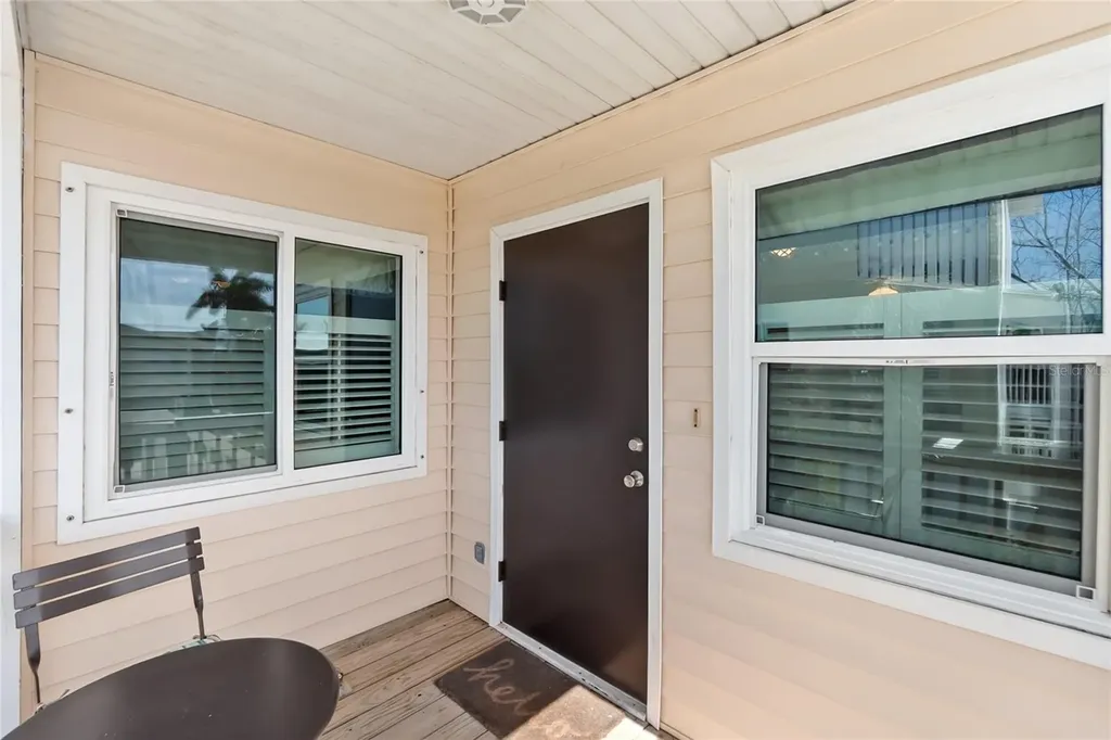 2905 Avenue C Holmes Beach FL 34217