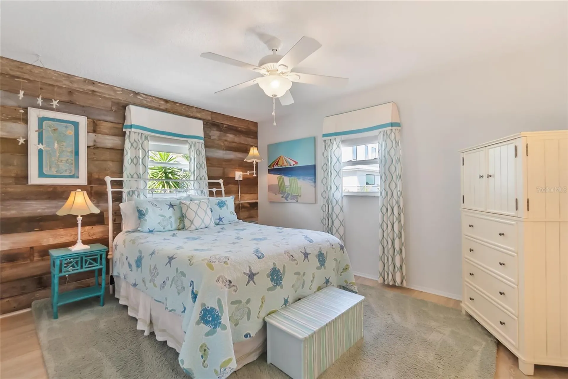 2905 Avenue C Holmes Beach FL 34217