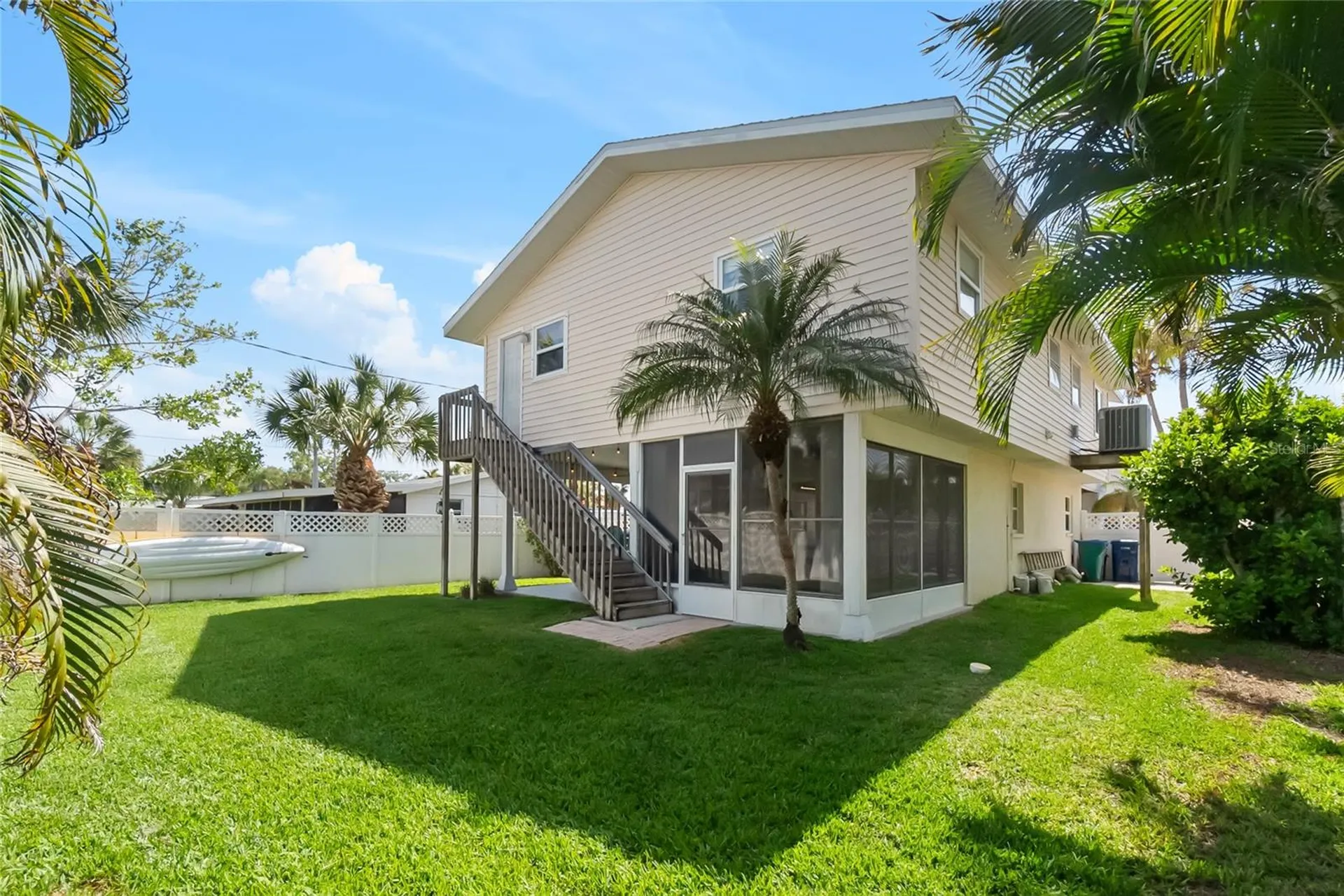 2905 Avenue C Holmes Beach FL 34217
