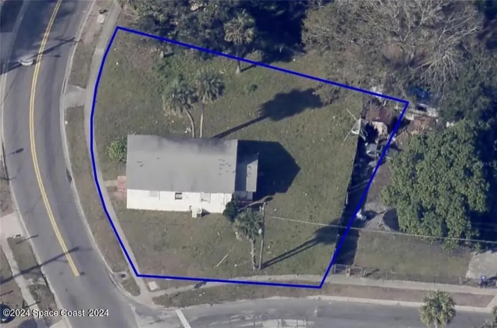 929 S Deleon Avenue Titusville FL 32780