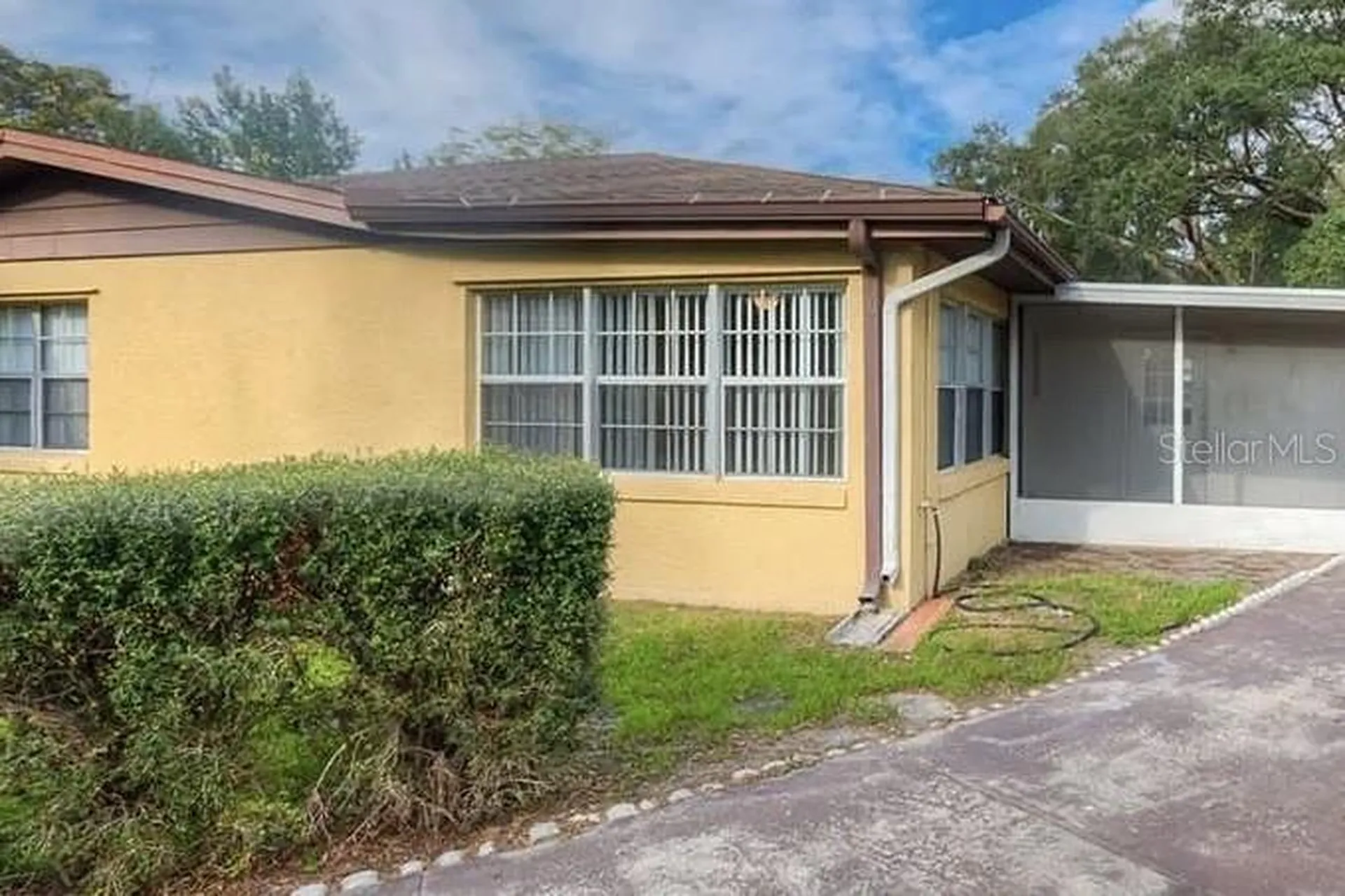 1 S Aurora Drive Apopka FL 32703