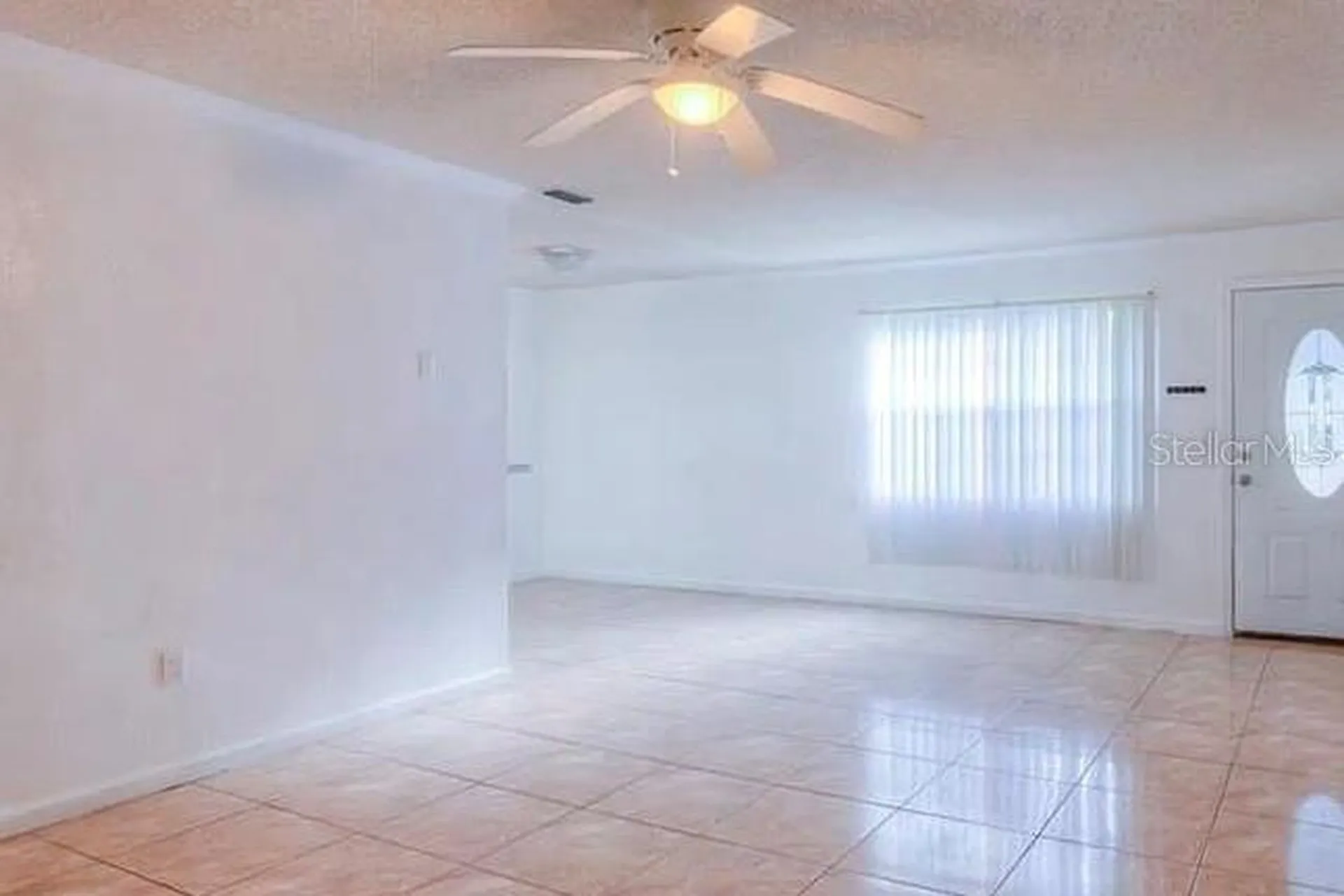 1 S Aurora Drive Apopka FL 32703