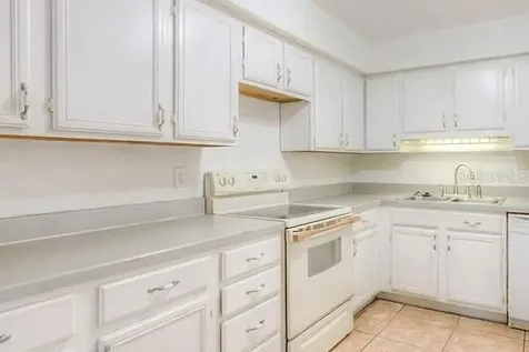 1 S Aurora Drive Apopka FL 32703