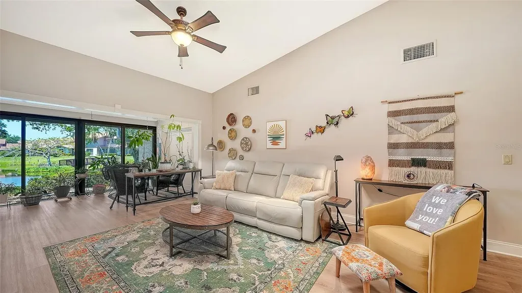 6048 Wilshire Boulevard Sarasota FL 34238