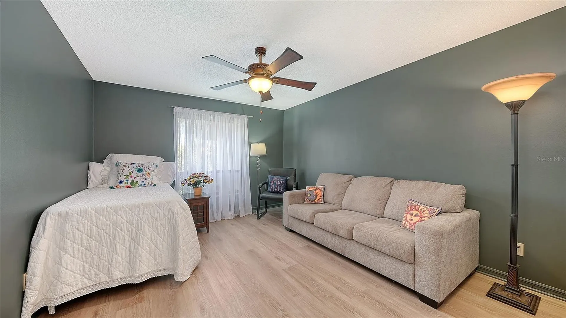 6048 Wilshire Boulevard Sarasota FL 34238