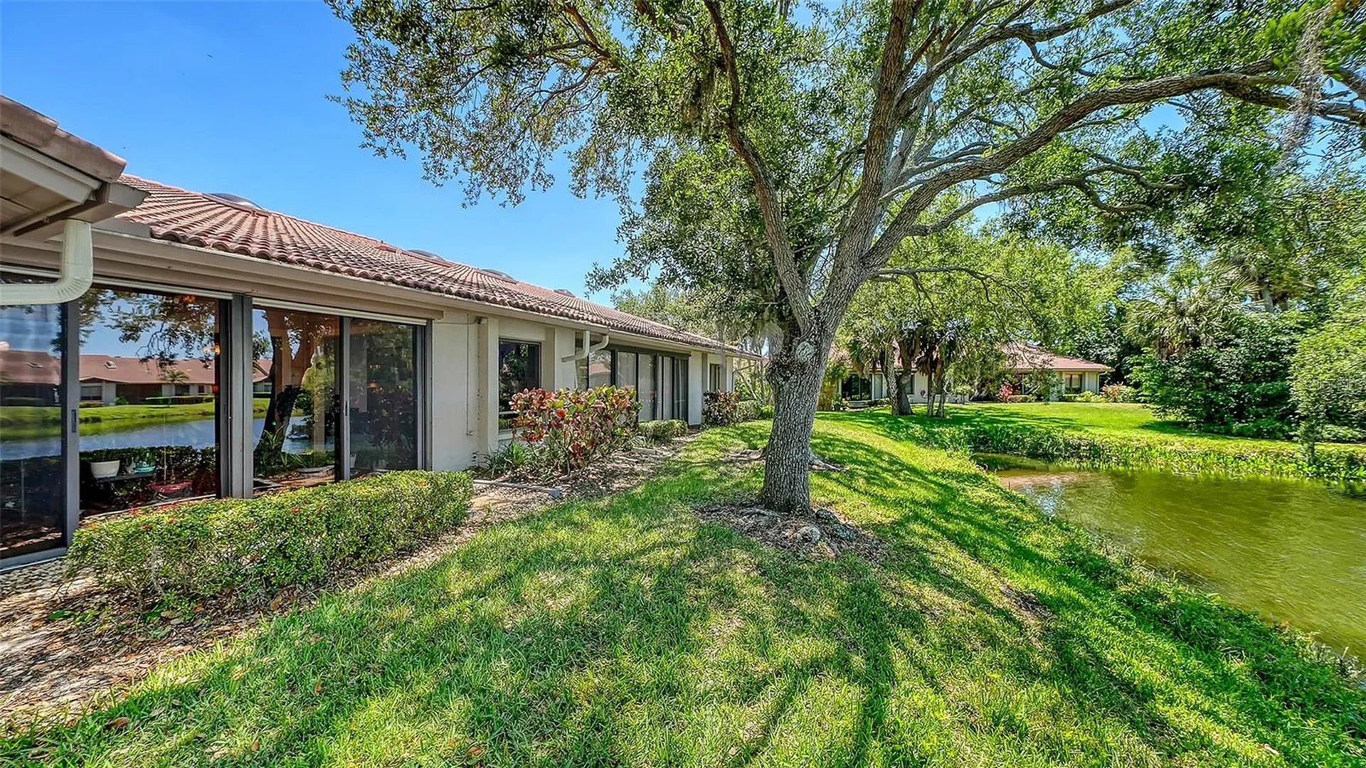 6048 Wilshire Boulevard Sarasota FL 34238
