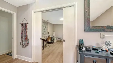 6048 Wilshire Boulevard Sarasota FL 34238
