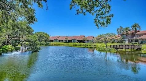6048 Wilshire Boulevard Sarasota FL 34238