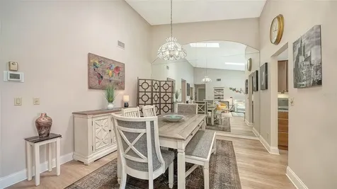 6048 Wilshire Boulevard Sarasota FL 34238