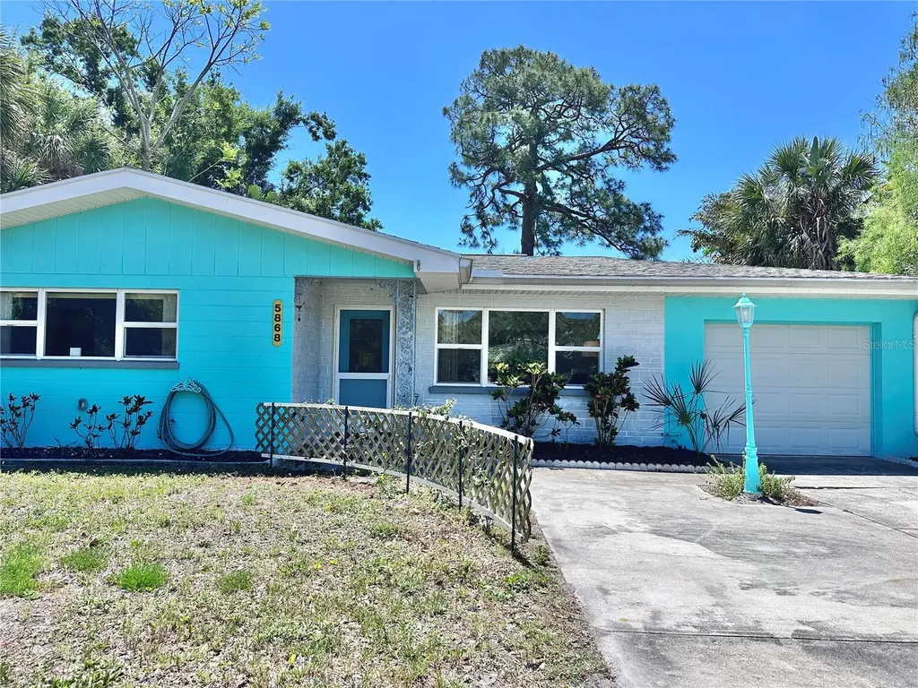 5868 26th Avenue S Gulfport FL 33707