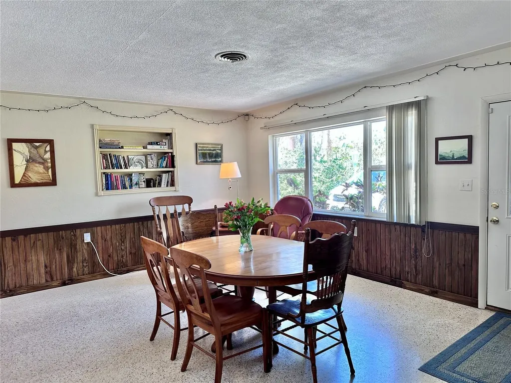 5868 26th Avenue S Gulfport FL 33707
