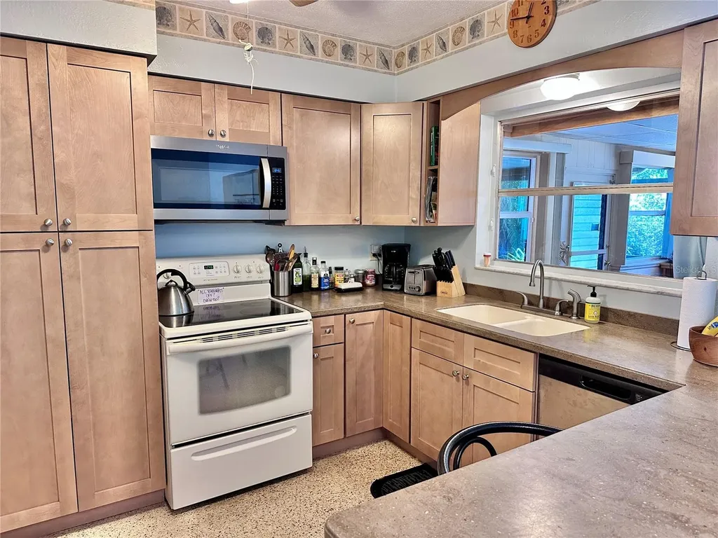 5868 26th Avenue S Gulfport FL 33707