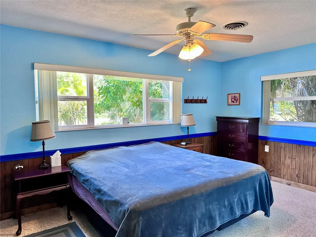 5868 26th Avenue S Gulfport FL 33707