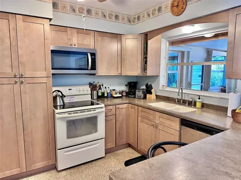 5868 26th Avenue S Gulfport FL 33707