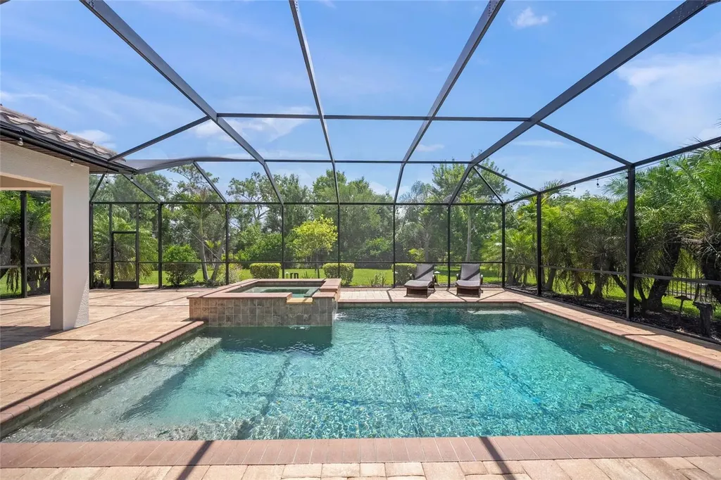 507 167th Boulevard E Bradenton FL 34212