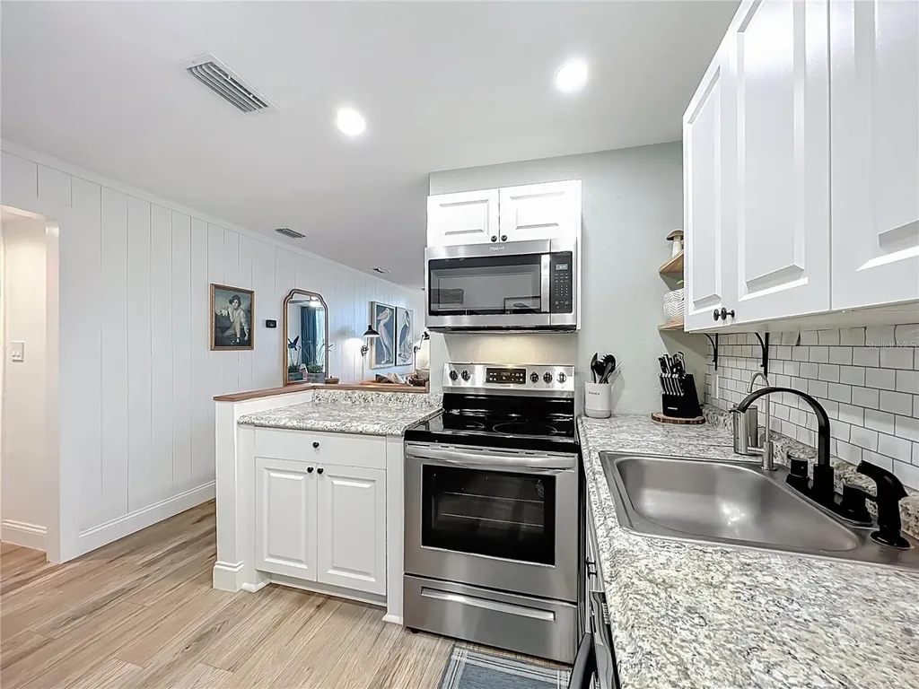 1100 Delaney Avenue Orlando FL 32806