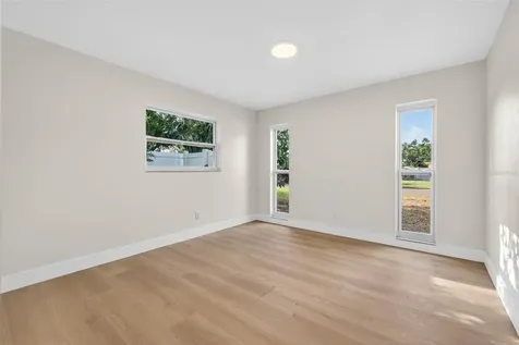 6649 Pinellas Point Drive S St Petersburg FL 33712
